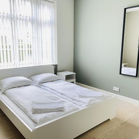 Aday - 2 Bedroom Apartment With Patio Aalborg Esterno foto