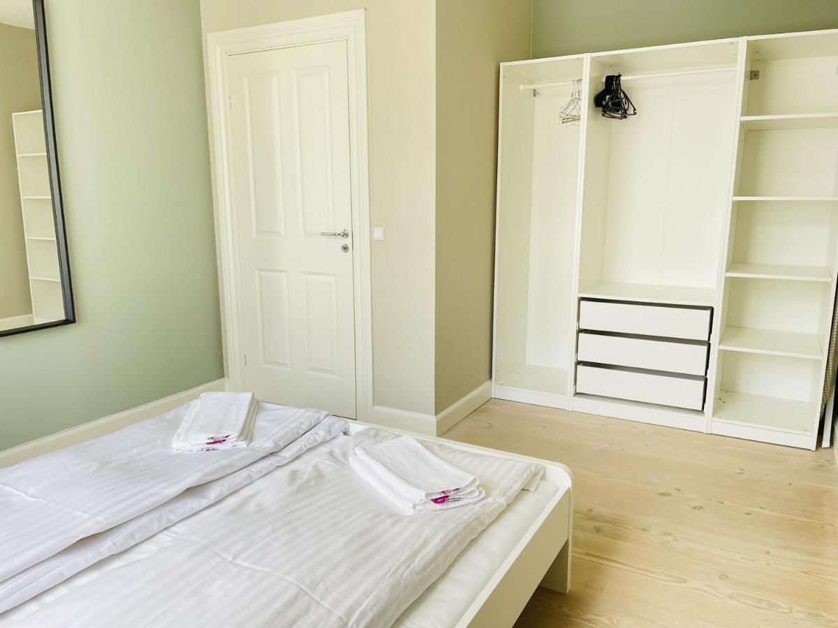 Aday - 2 Bedroom Apartment With Patio Aalborg Esterno foto