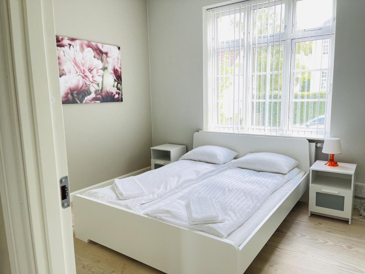 Aday - 2 Bedroom Apartment With Patio Aalborg Esterno foto