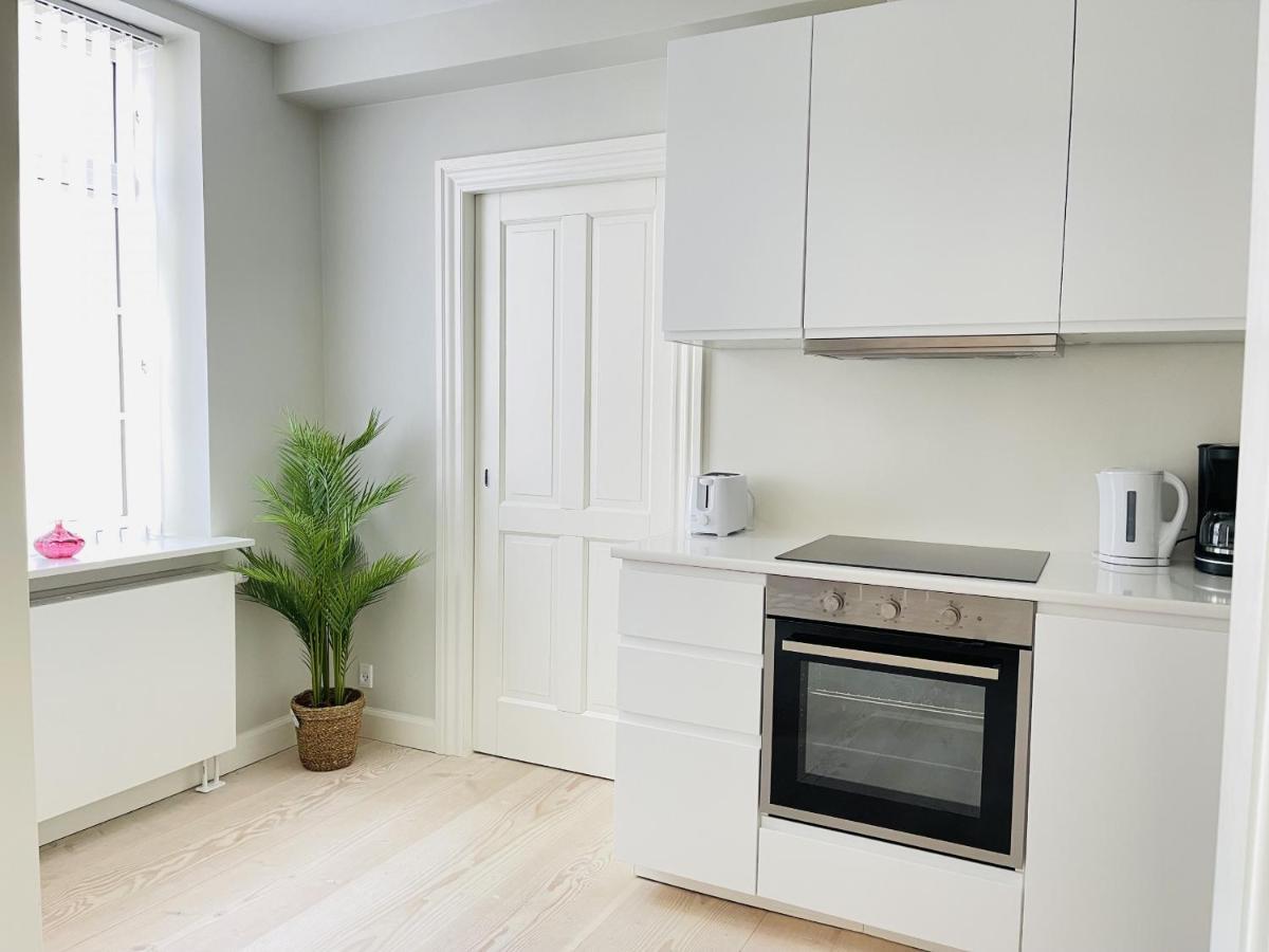 Aday - 2 Bedroom Apartment With Patio Aalborg Esterno foto